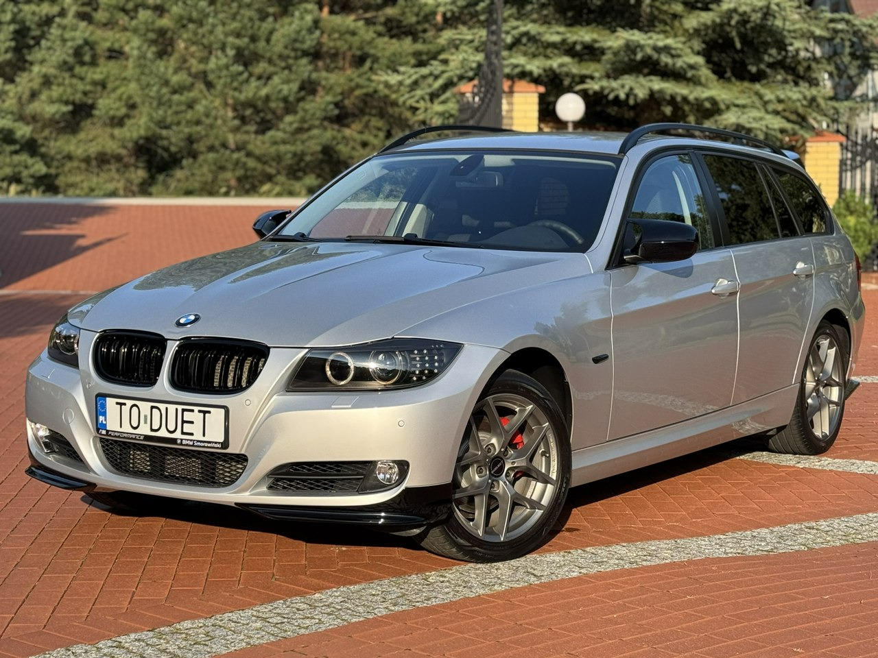 BMW 320 - سيارة ستيشن: صور 3 BMW 320 - سيارة ستيشن: صور 3