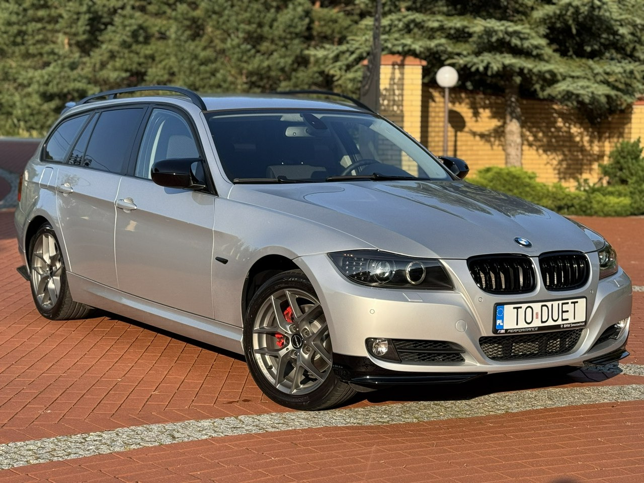 BMW 320 - سيارة ستيشن: صور 4 BMW 320 - سيارة ستيشن: صور 4