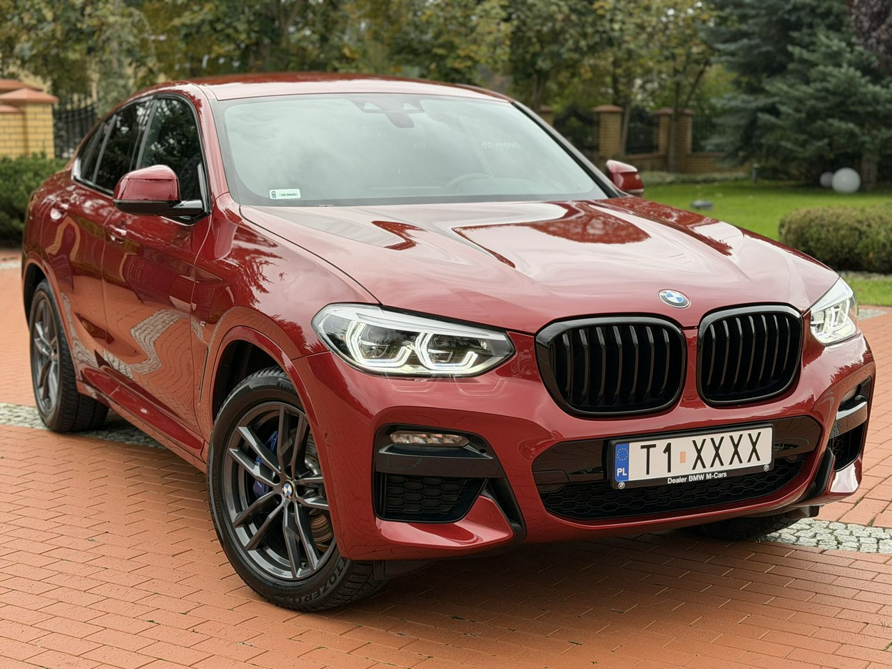 BMW X4 - سيارة دفع رباعي: صور 3 BMW X4 - سيارة دفع رباعي: صور 3