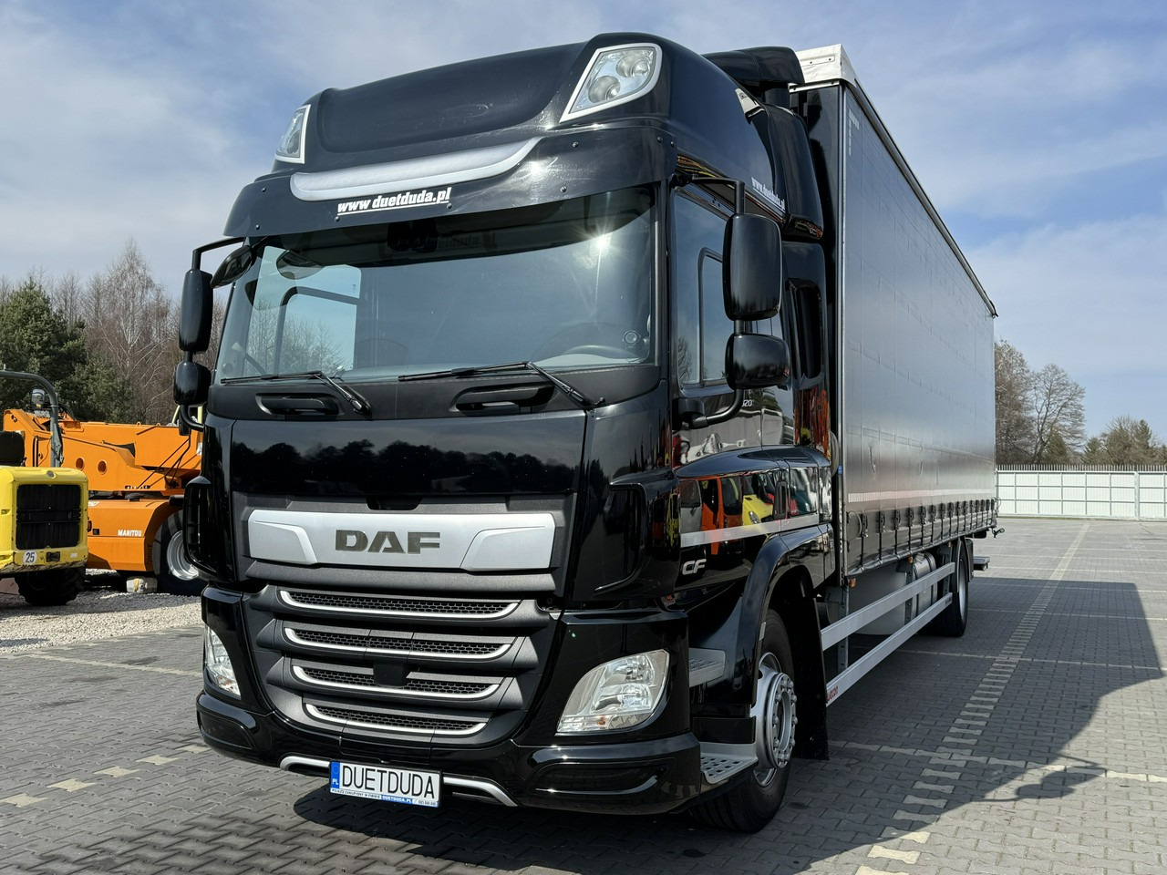 DAF CF 320 E6 Winda Firana Tył Drzwi Dach Zsuwany Długi 9.40m - شاحنة ستارة: صور 4 DAF CF 320 E6 Winda Firana Tył Drzwi Dach Zsuwany Długi 9.40m - شاحنة ستارة: صور 4
