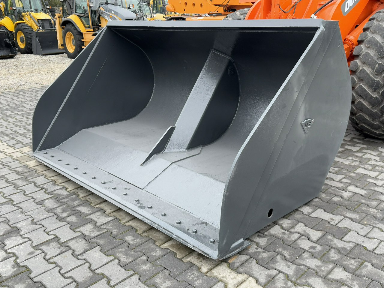 Doosan DL250 14,5Ton Łyżka Wysokiego Wysypu !!! - اللودر بعجل: صور 5 Doosan DL250 14,5Ton Łyżka Wysokiego Wysypu !!! - اللودر بعجل: صور 5