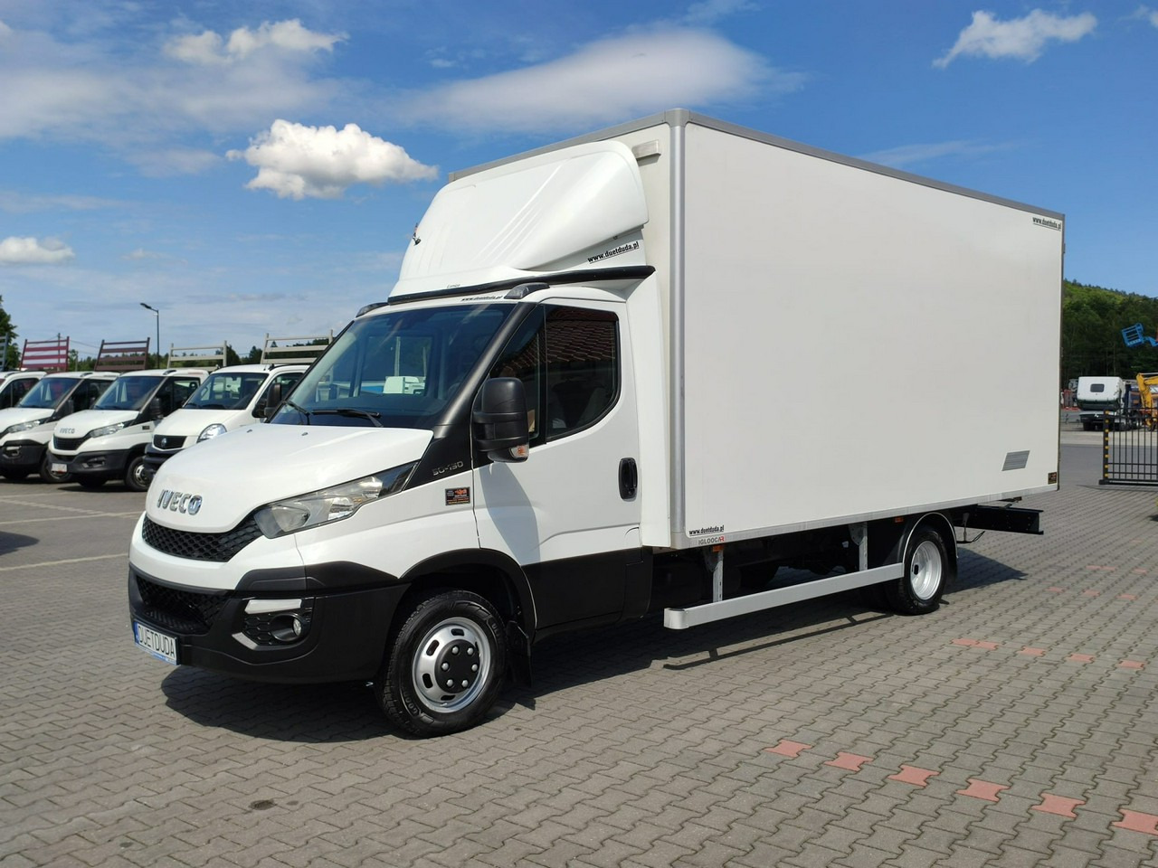 Iveco Daily 50C15 V - الشاحنات الصغيرة صندوق مغلق: صور 4 Iveco Daily 50C15 V - الشاحنات الصغيرة صندوق مغلق: صور 4