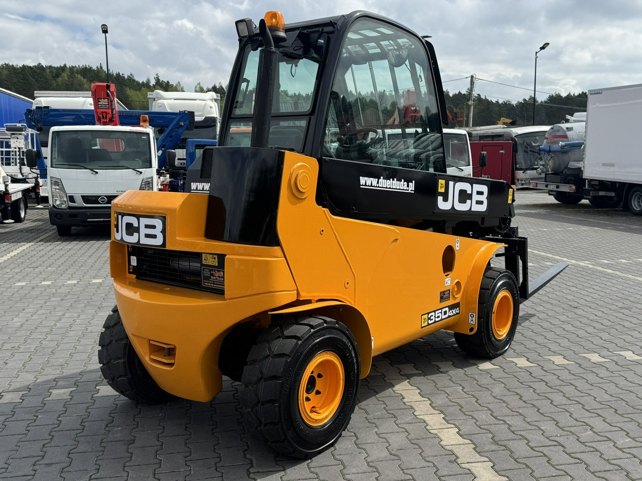 رافعة تلسكوبية JCB TLT 35D 4x4 T4 TELESKOP / TELESKOPOWY Ładowarka Teleskopowa: صور 12 رافعة تلسكوبية JCB TLT 35D 4x4 T4 TELESKOP / TELESKOPOWY Ładowarka Teleskopowa: صور 12