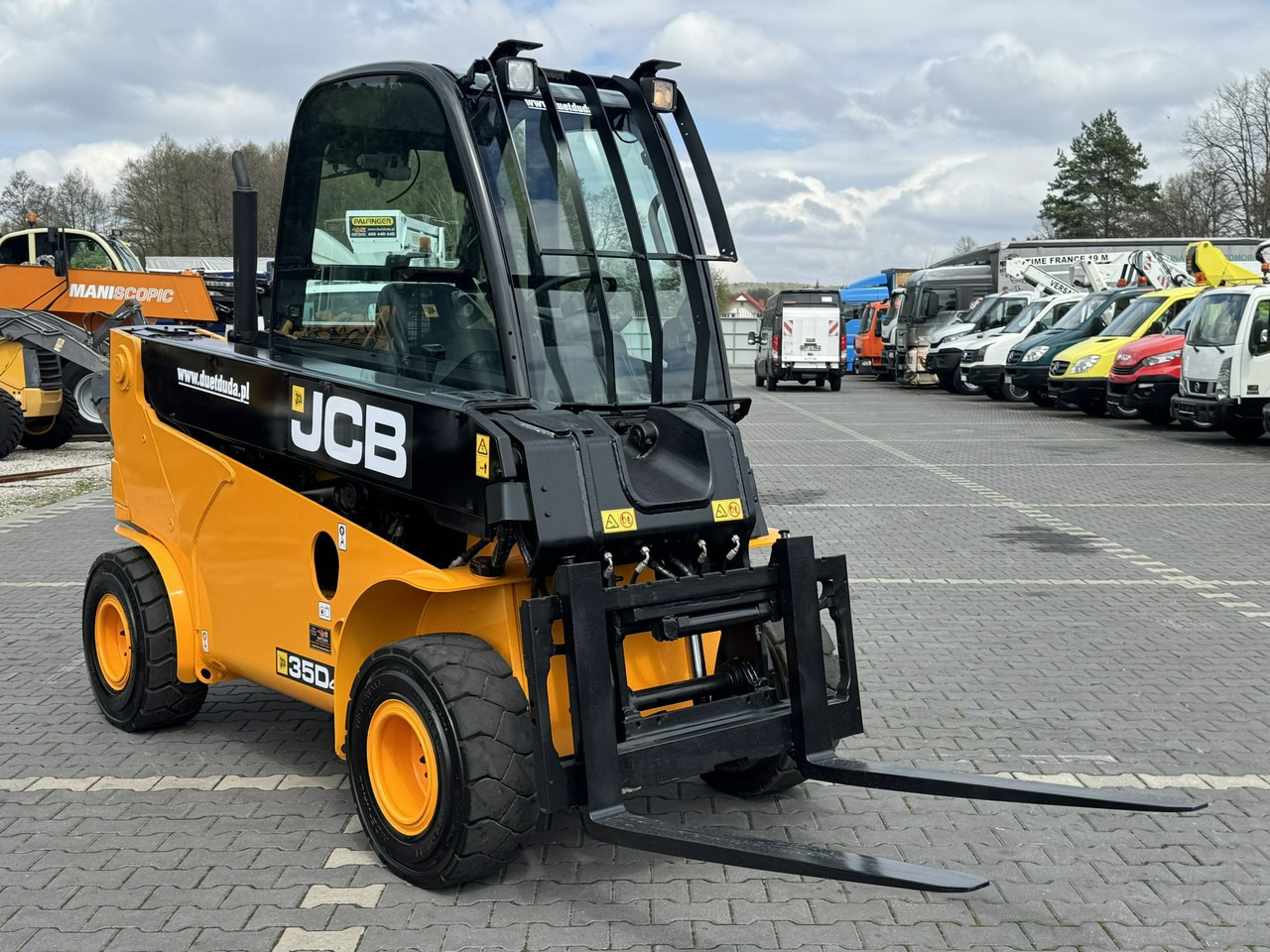 JCB TLT 35D 4x4 T4 TELESKOP / TELESKOPOWY Ładowarka Teleskopowa - رافعة تلسكوبية: صور 3 JCB TLT 35D 4x4 T4 TELESKOP / TELESKOPOWY Ładowarka Teleskopowa - رافعة تلسكوبية: صور 3