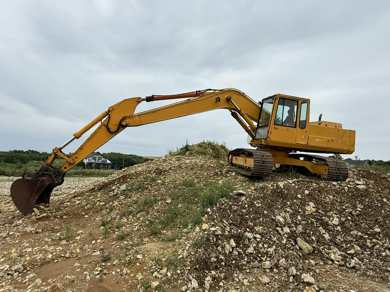 Komatsu PC240NLC-3KP - حفارات زحافة: صور 1 Komatsu PC240NLC-3KP - حفارات زحافة: صور 1