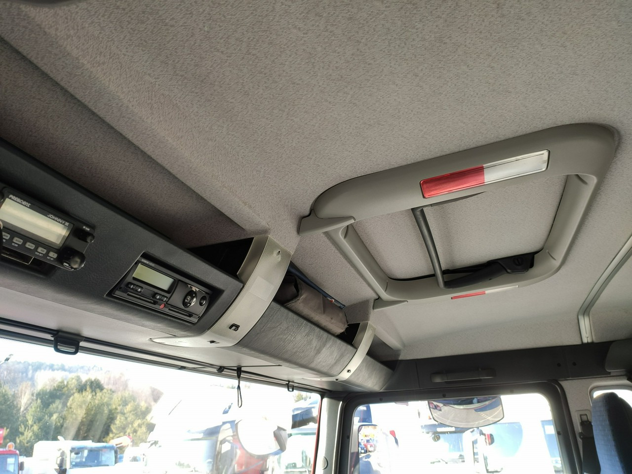 قلابات, شاحنة كرين MAN Man 26.440 6x4 HDS HIAB 166 B-3 DUO Wywrotka Meiller 2-stronna: صور 37 قلابات, شاحنة كرين MAN Man 26.440 6x4 HDS HIAB 166 B-3 DUO Wywrotka Meiller 2-stronna: صور 37