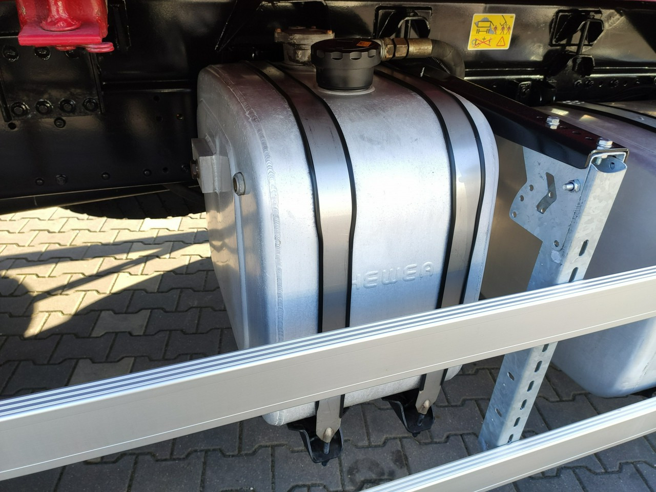 قلابات, شاحنة كرين MAN Man 26.440 6x4 HDS HIAB 166 B-3 DUO Wywrotka Meiller 2-stronna: صور 41 قلابات, شاحنة كرين MAN Man 26.440 6x4 HDS HIAB 166 B-3 DUO Wywrotka Meiller 2-stronna: صور 41