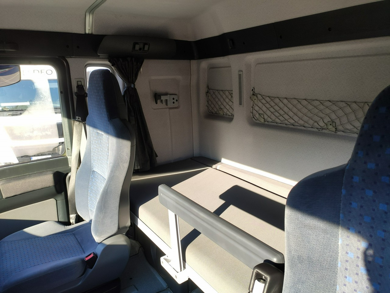 قلابات, شاحنة كرين MAN Man 26.440 6x4 HDS HIAB 166 B-3 DUO Wywrotka Meiller 2-stronna: صور 38 قلابات, شاحنة كرين MAN Man 26.440 6x4 HDS HIAB 166 B-3 DUO Wywrotka Meiller 2-stronna: صور 38