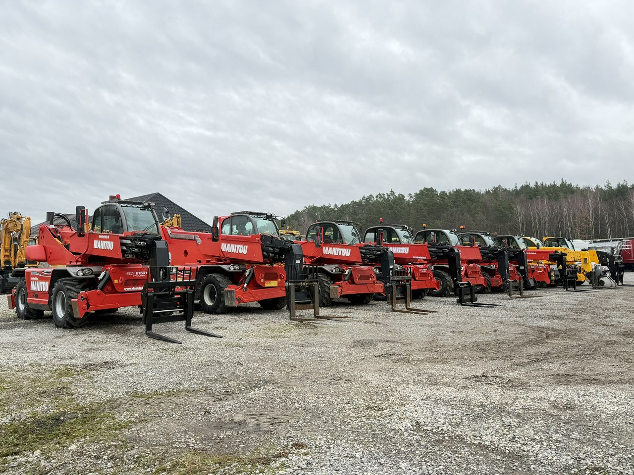 Manitou MRT 2150 ROTO Ładowarka Teleskopowa Obrotowa - رافعة تلسكوبية: صور 2 Manitou MRT 2150 ROTO Ładowarka Teleskopowa Obrotowa - رافعة تلسكوبية: صور 2