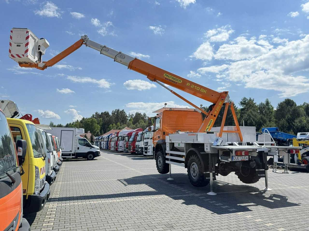 مصاعد الازدهار محمولة على شاحنة Mercedes Atego 718 E6 4x4 Zwyżka PALFINGER P210 BK Podnośnik Koszowy: صور 22