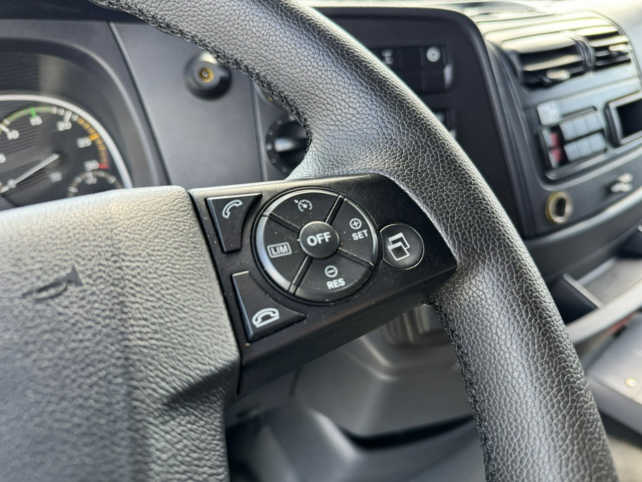 مصاعد الازدهار محمولة على شاحنة Mercedes Atego 718 E6 4x4 Zwyżka PALFINGER P210 BK Podnośnik Koszowy: صور 30