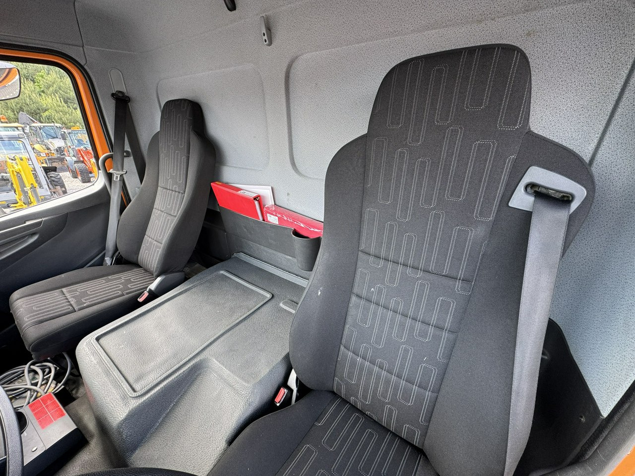 مصاعد الازدهار محمولة على شاحنة Mercedes Atego 718 E6 4x4 Zwyżka PALFINGER P210 BK Podnośnik Koszowy: صور 32