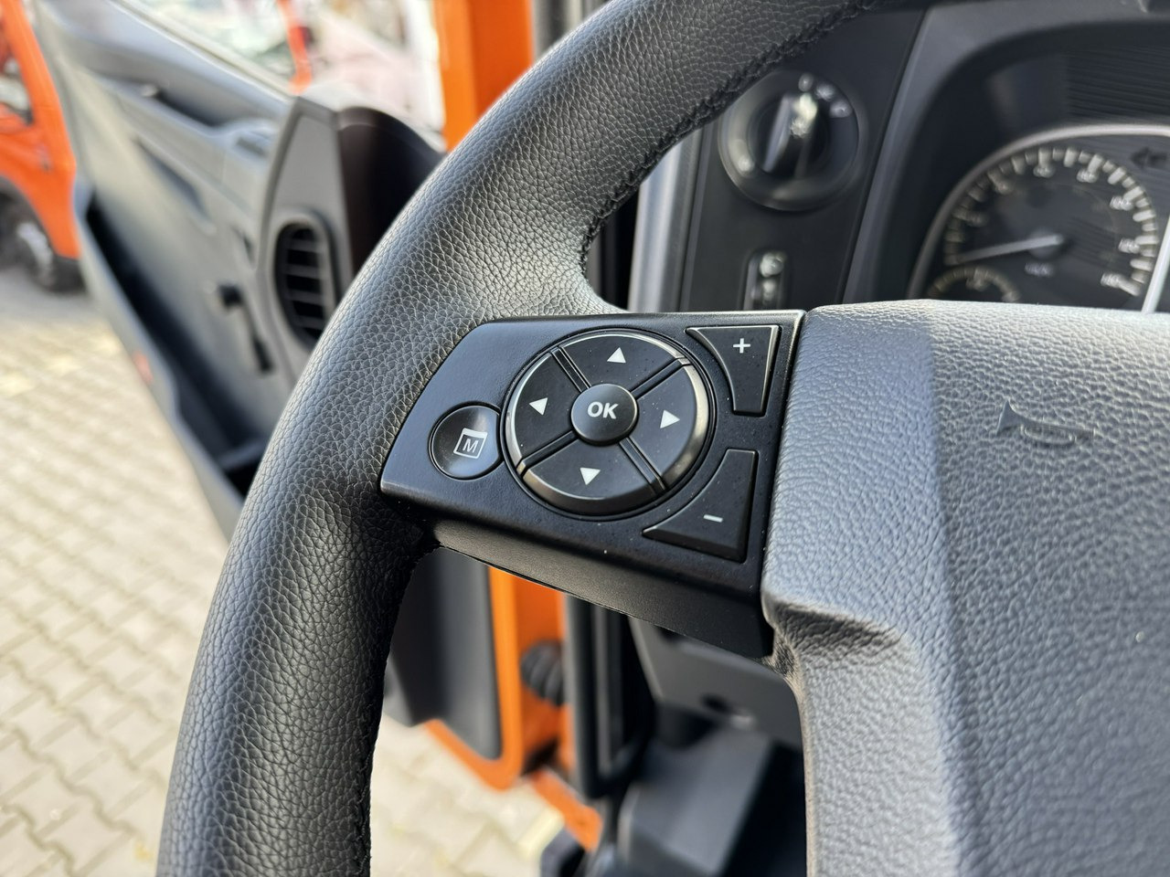 مصاعد الازدهار محمولة على شاحنة Mercedes Atego 718 E6 4x4 Zwyżka PALFINGER P210 BK Podnośnik Koszowy: صور 29