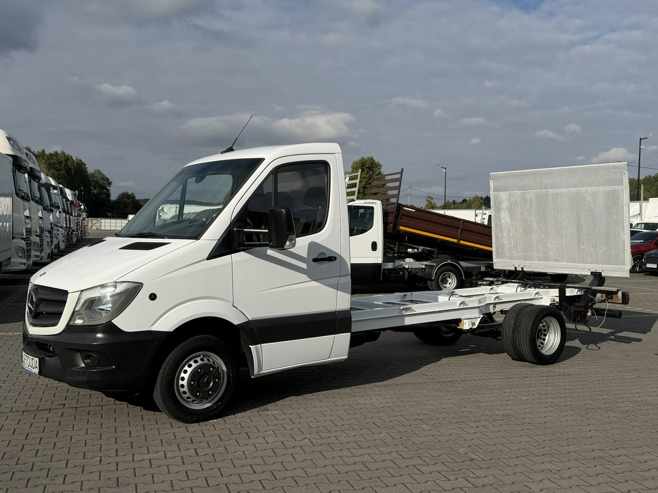 Mercedes Sprinter - الشاحنات الصغيرة: صور 1 Mercedes Sprinter - الشاحنات الصغيرة: صور 1