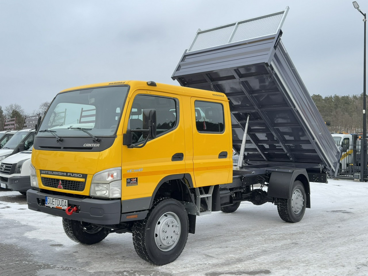 Mitsubishi Canter Fuso 4x4 17C18D 4.9/180KM Wywrotka 3-stronna - قلابات: صور 5 Mitsubishi Canter Fuso 4x4 17C18D 4.9/180KM Wywrotka 3-stronna - قلابات: صور 5
