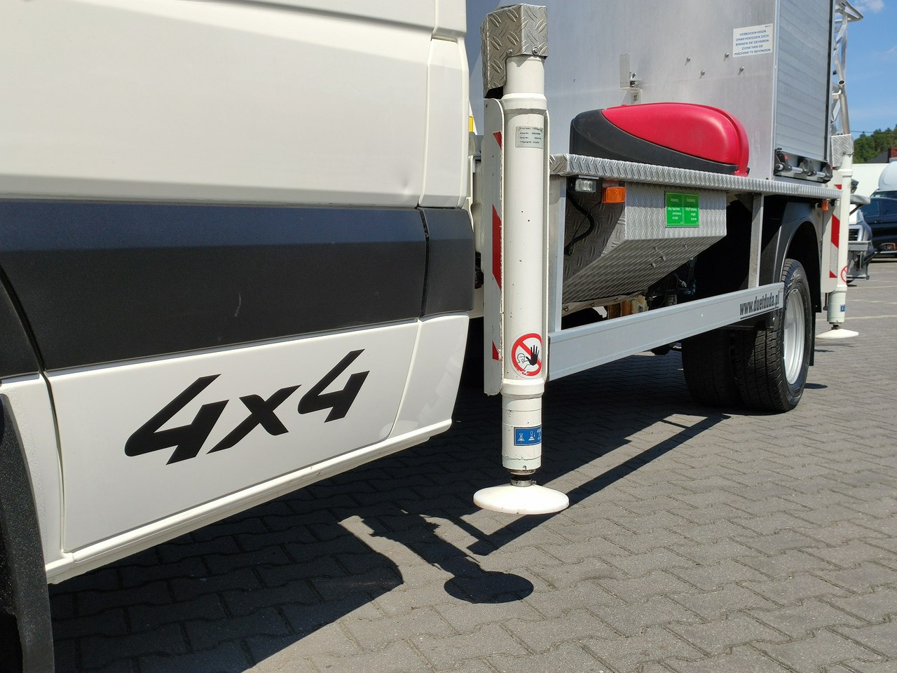 Volkswagen Crafter - مصاعد الازدهار محمولة على شاحنة: صور 3 Volkswagen Crafter - مصاعد الازدهار محمولة على شاحنة: صور 3