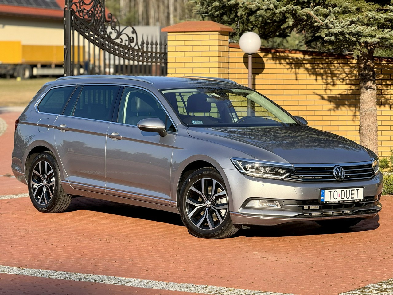 Volkswagen Passat - سيارة: صور 1 Volkswagen Passat - سيارة: صور 1