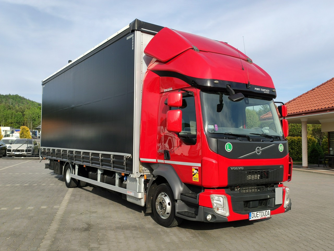 Volvo FL12.240 E6 Firana Tył Drzwi Dach Zsuwany Bogato Wyposażony !!! - شاحنة ستارة: صور 3 Volvo FL12.240 E6 Firana Tył Drzwi Dach Zsuwany Bogato Wyposażony !!! - شاحنة ستارة: صور 3