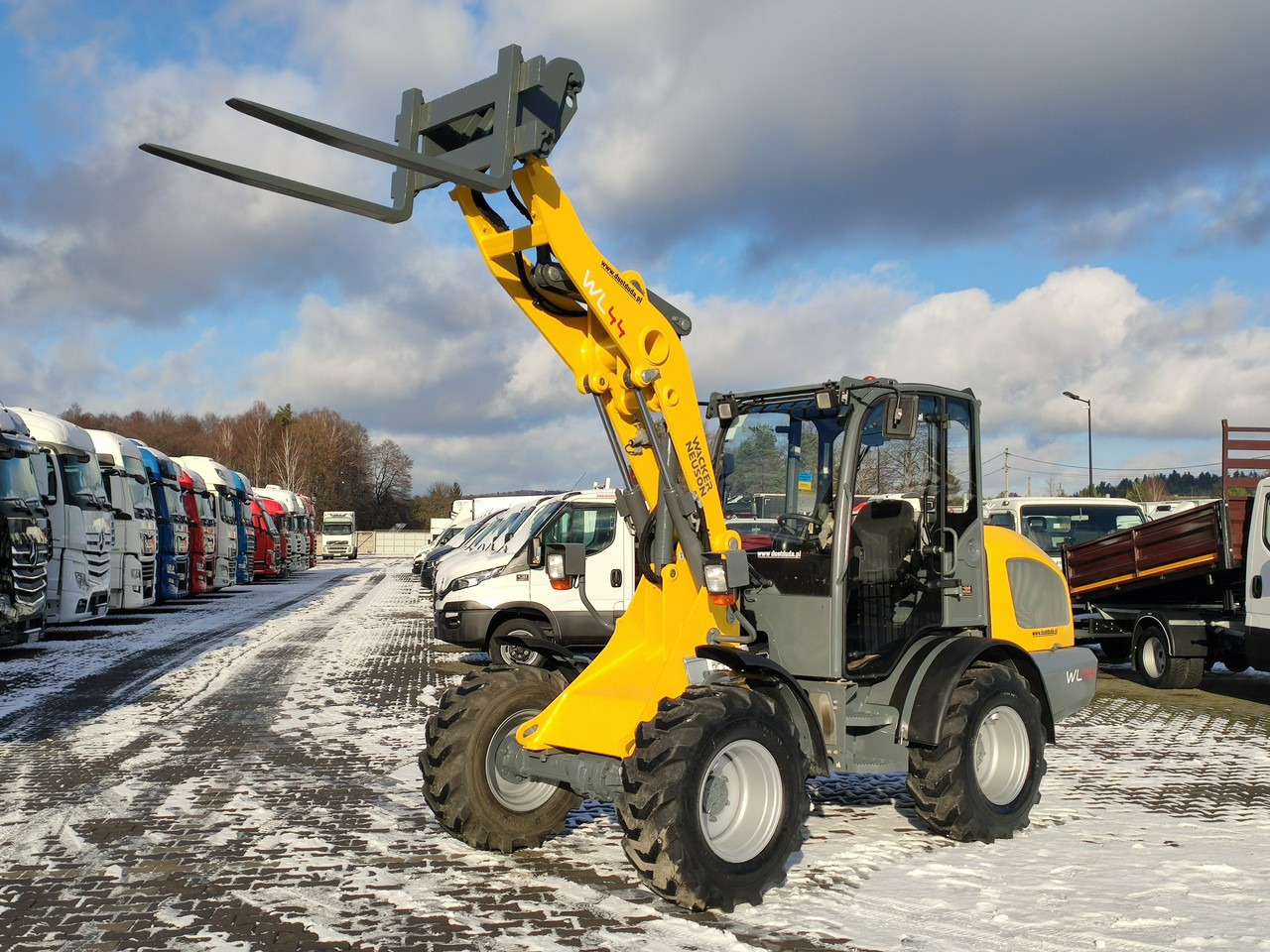 Wacker Neuson WL 44 Łyżka krokodyl+widły Super Stan !!! - اللودر بعجل: صور 3 Wacker Neuson WL 44 Łyżka krokodyl+widły Super Stan !!! - اللودر بعجل: صور 3