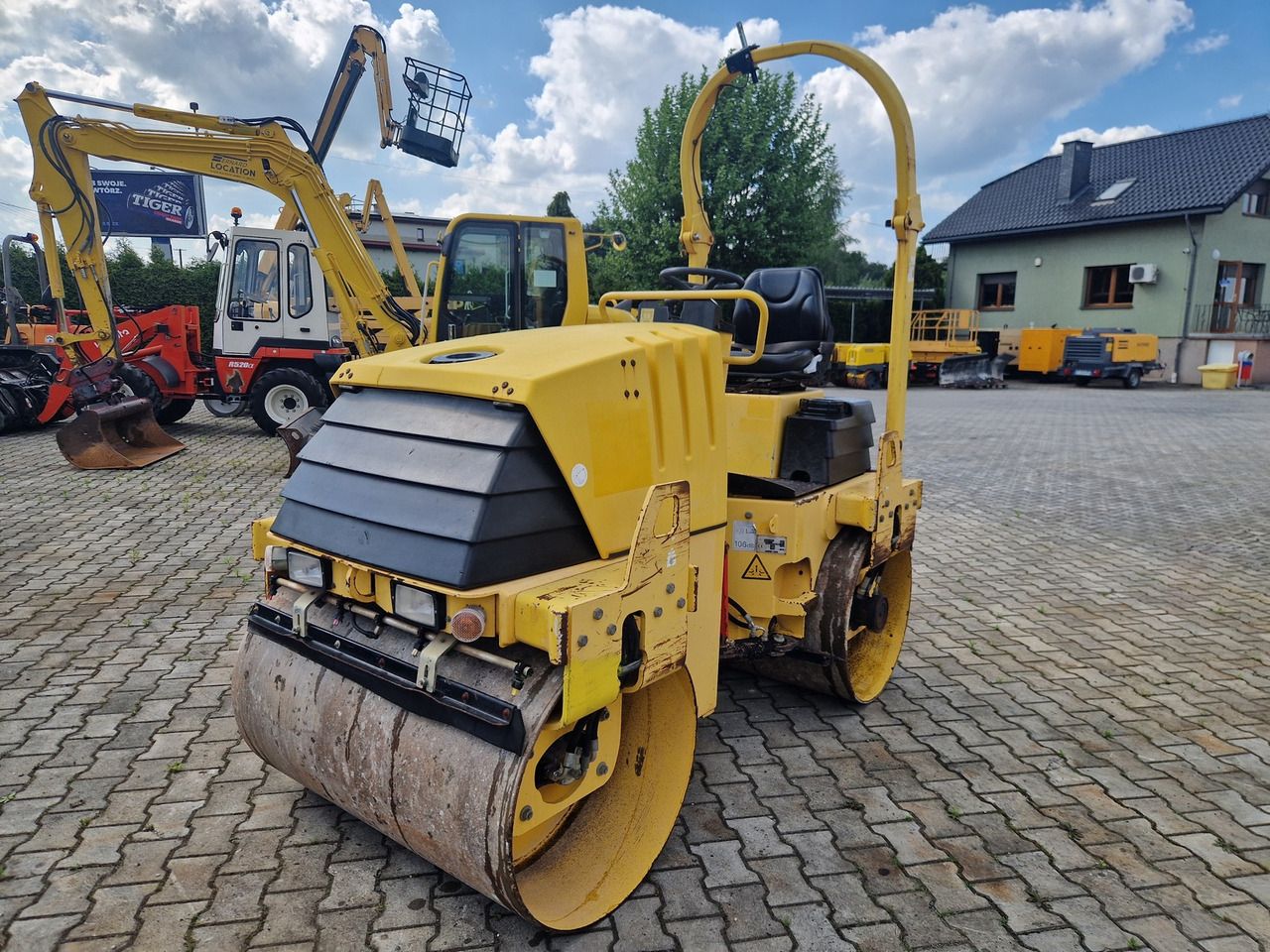 AMMANN AV 26 - 2 - مدحلة الأسفلت: صور 2 AMMANN AV 26 - 2 - مدحلة الأسفلت: صور 2