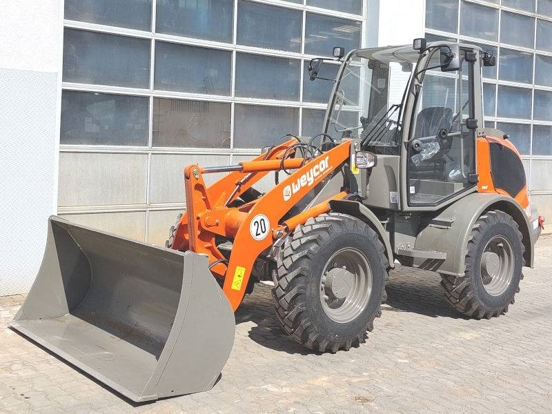 Atlas AR 400 - شيول صغير: صور 2 Atlas AR 400 - شيول صغير: صور 2