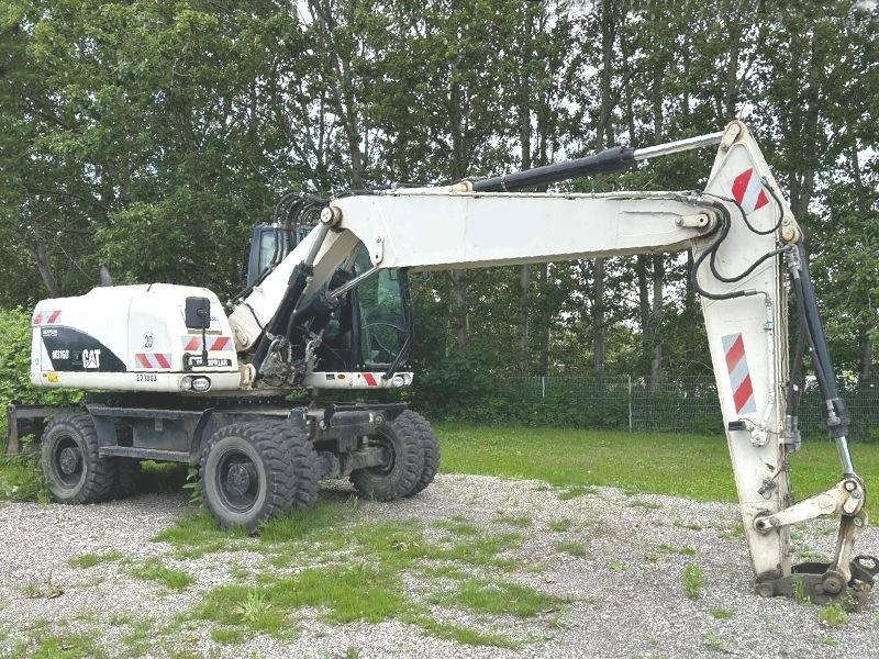 CAT M 316 D - حفارة على عجلات: صور 2 CAT M 316 D - حفارة على عجلات: صور 2