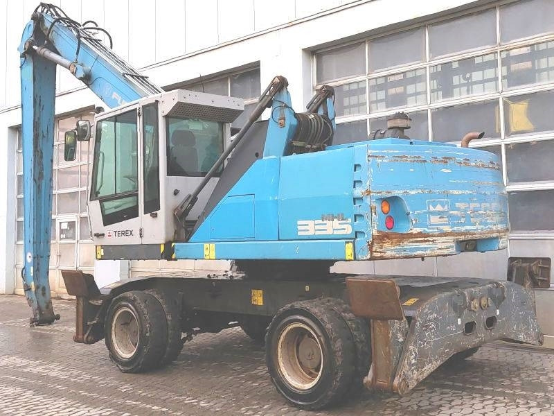 Fuchs MHL 335 E - حفارة النقل والشحن: صور 3 Fuchs MHL 335 E - حفارة النقل والشحن: صور 3