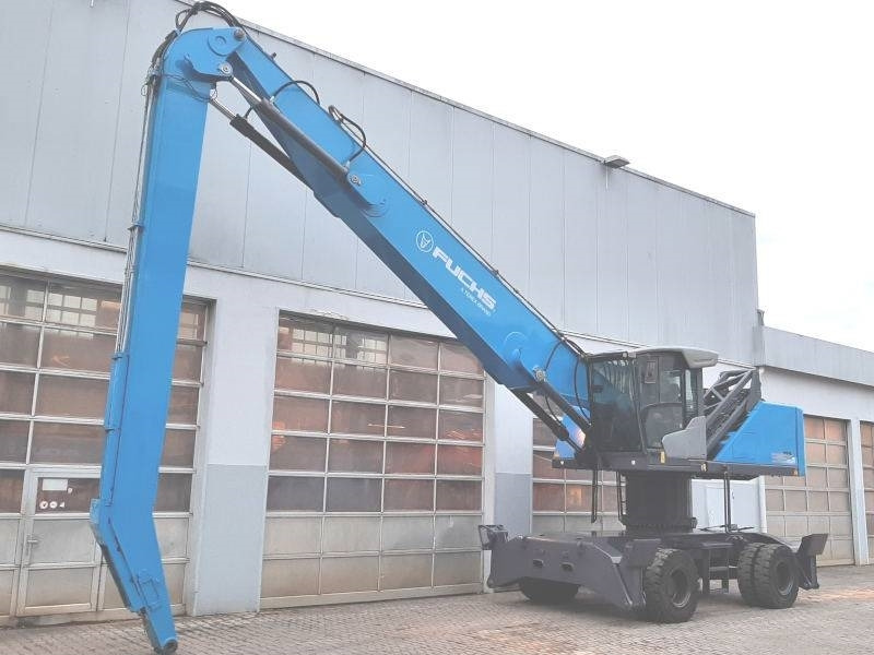 Fuchs MHL 350 F Pylon - حفارة النقل والشحن: صور 2 Fuchs MHL 350 F Pylon - حفارة النقل والشحن: صور 2