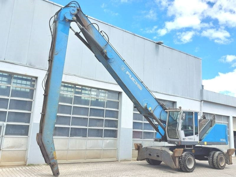 Fuchs MHL 350 F - حفارة النقل والشحن: صور 2 Fuchs MHL 350 F - حفارة النقل والشحن: صور 2
