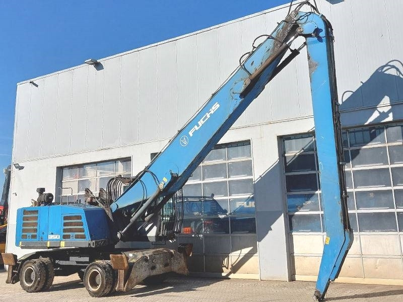 Fuchs MHL 350 F - حفارة النقل والشحن: صور 4 Fuchs MHL 350 F - حفارة النقل والشحن: صور 4