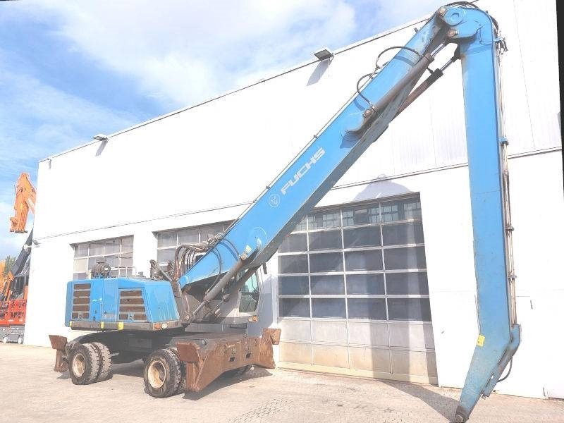 Fuchs MHL 350 F - حفارة النقل والشحن: صور 4 Fuchs MHL 350 F - حفارة النقل والشحن: صور 4