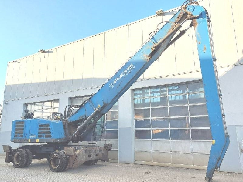Fuchs MHL 350 F - حفارة النقل والشحن: صور 4 Fuchs MHL 350 F - حفارة النقل والشحن: صور 4