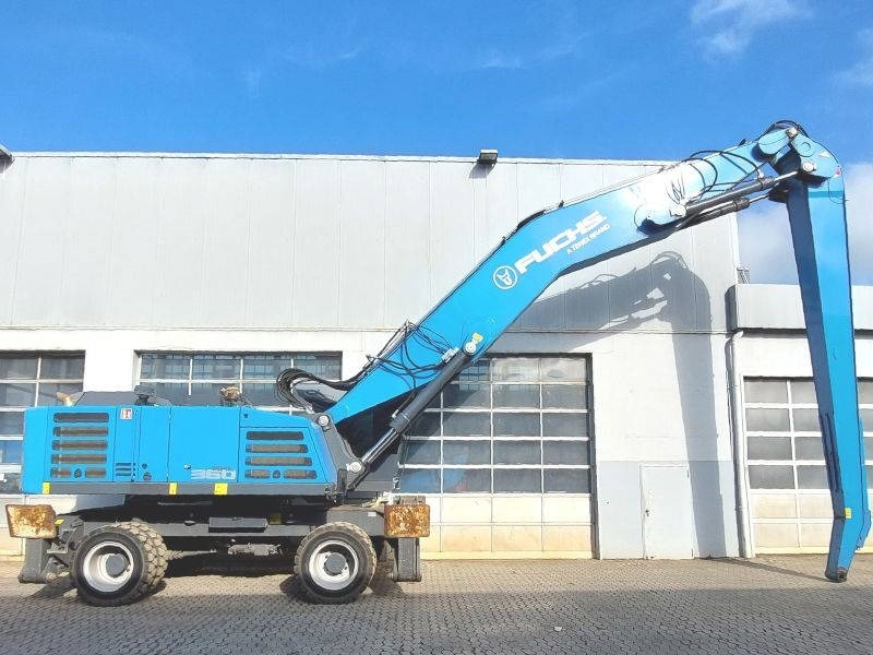 Fuchs MHL 360 F - حفارة النقل والشحن: صور 5 Fuchs MHL 360 F - حفارة النقل والشحن: صور 5