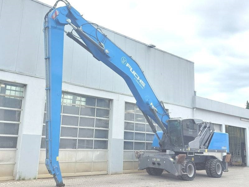 Fuchs MHL 360 F - حفارة النقل والشحن: صور 2 Fuchs MHL 360 F - حفارة النقل والشحن: صور 2