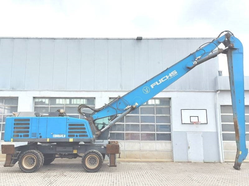 Fuchs MHL 360 F - حفارة النقل والشحن: صور 5 Fuchs MHL 360 F - حفارة النقل والشحن: صور 5
