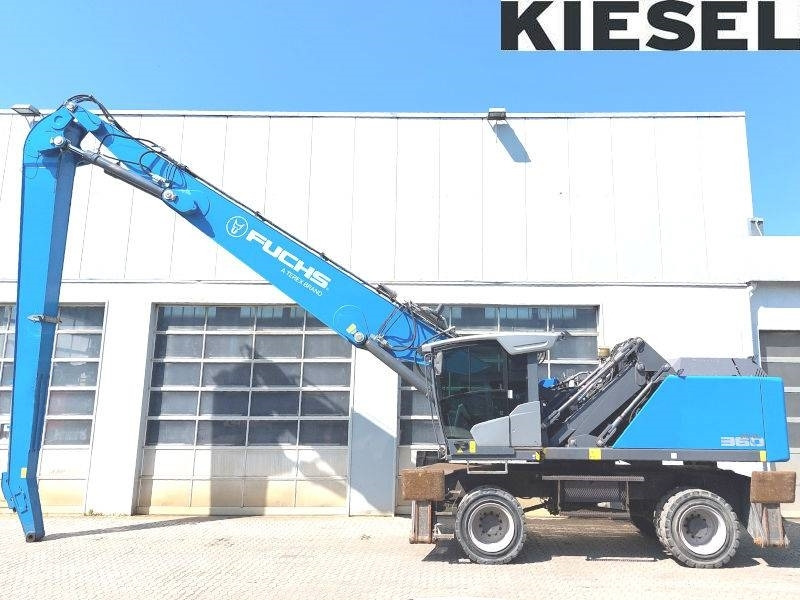 Fuchs MHL 360 F - حفارة النقل والشحن: صور 1 Fuchs MHL 360 F - حفارة النقل والشحن: صور 1