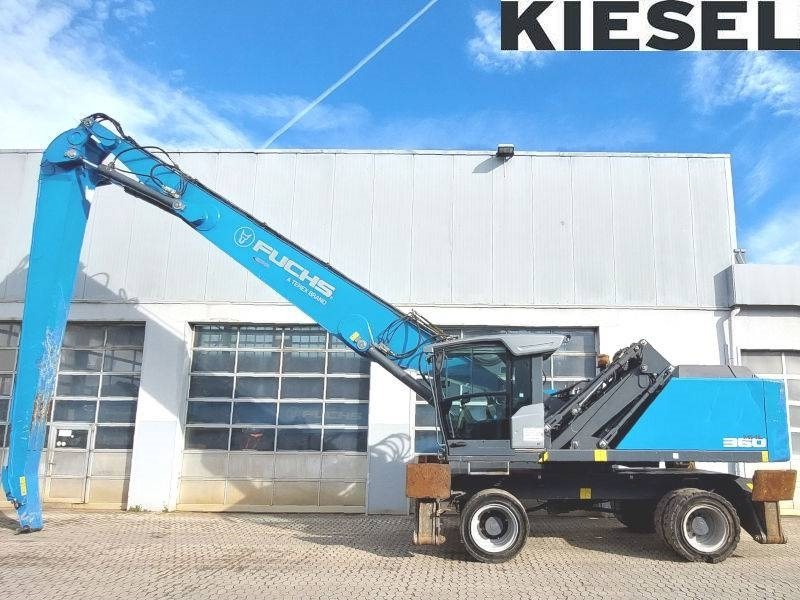 Fuchs MHL 360 F - حفارة النقل والشحن: صور 1 Fuchs MHL 360 F - حفارة النقل والشحن: صور 1