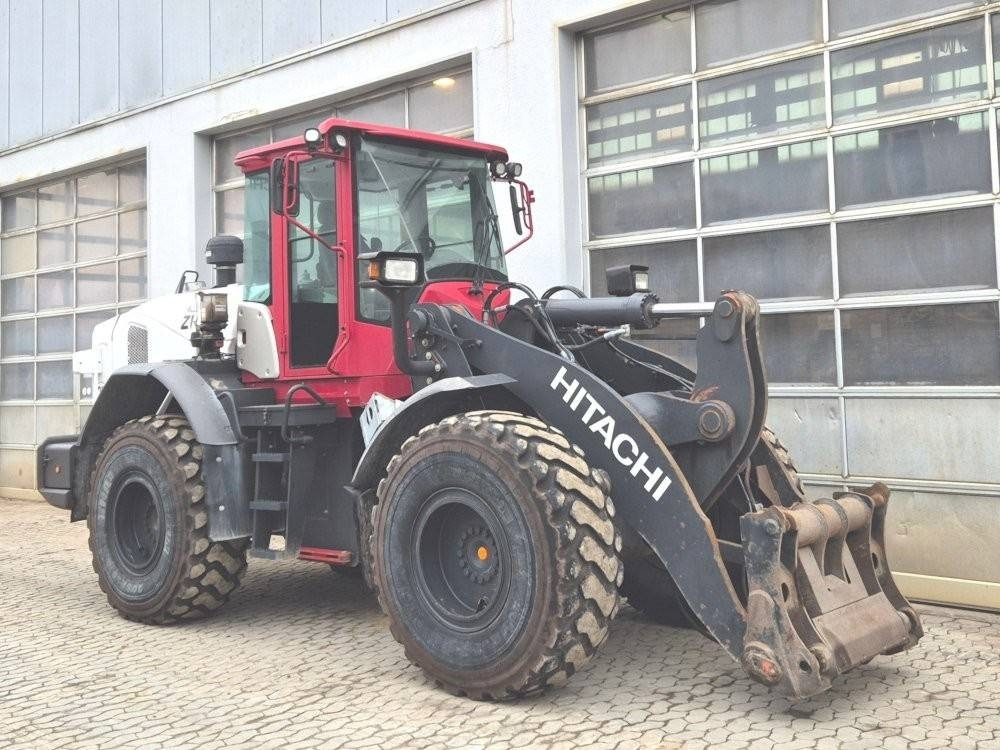 Hitachi ZW 180-5 - اللودر بعجل: صور 4 Hitachi ZW 180-5 - اللودر بعجل: صور 4