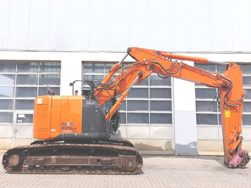 Hitachi ZX 225 US LC-5 - حفارات زحافة: صور 5 Hitachi ZX 225 US LC-5 - حفارات زحافة: صور 5