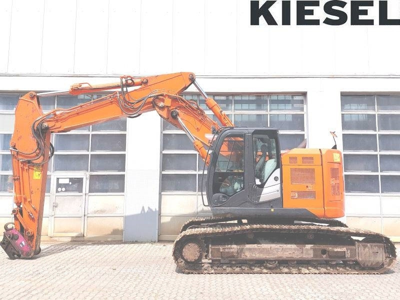 Hitachi ZX 225 US LC-5 - حفارات زحافة: صور 1 Hitachi ZX 225 US LC-5 - حفارات زحافة: صور 1