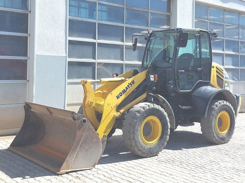 Komatsu WA 100 M-7 - شيول صغير: صور 2 Komatsu WA 100 M-7 - شيول صغير: صور 2