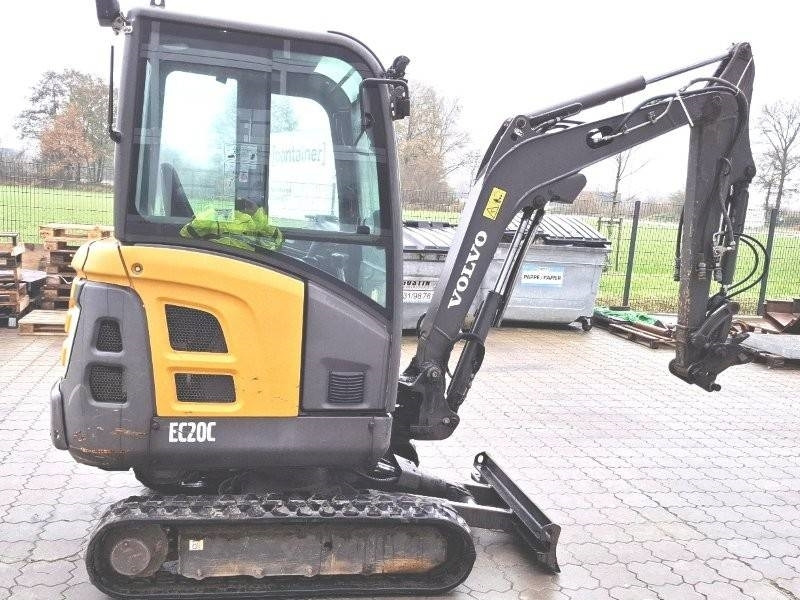 Volvo EC 20 C - حفارة مصغرة: صور 5 Volvo EC 20 C - حفارة مصغرة: صور 5