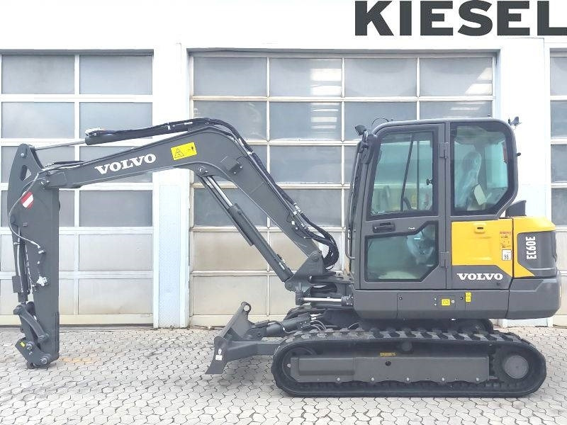 جديد حفارة مصغرة Volvo EC 60 E: صور 1