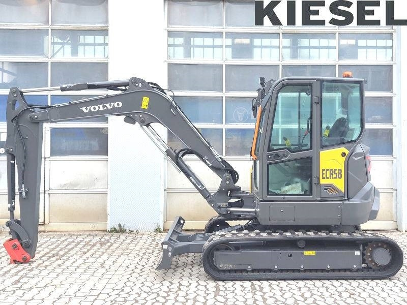 Volvo ECR 58 F - حفارة مصغرة: صور 1 Volvo ECR 58 F - حفارة مصغرة: صور 1