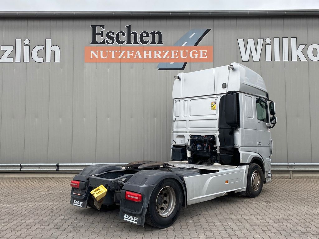 DAF XF 530 | Retarder*SSC*Standklima*Navi*Skylights - شاحنة جرار: صور 5 DAF XF 530 | Retarder*SSC*Standklima*Navi*Skylights - شاحنة جرار: صور 5