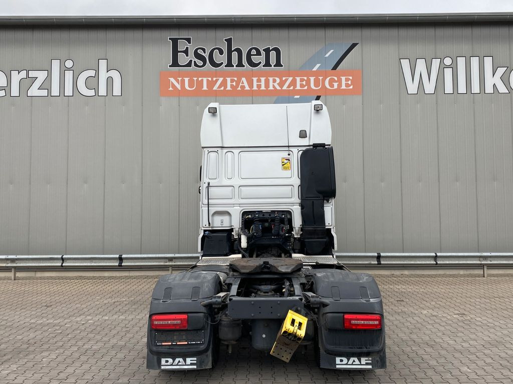 DAF XF 530 | Retarder*SSC*Standklima*Navi*Skylights - شاحنة جرار: صور 4 DAF XF 530 | Retarder*SSC*Standklima*Navi*Skylights - شاحنة جرار: صور 4