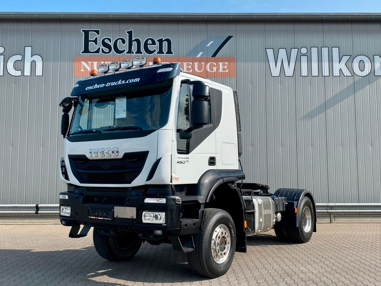 Iveco AT 400/450 4x4 | Trakker*Retarder*Hydraulik*ALU - شاحنة جرار: صور 1 Iveco AT 400/450 4x4 | Trakker*Retarder*Hydraulik*ALU - شاحنة جرار: صور 1