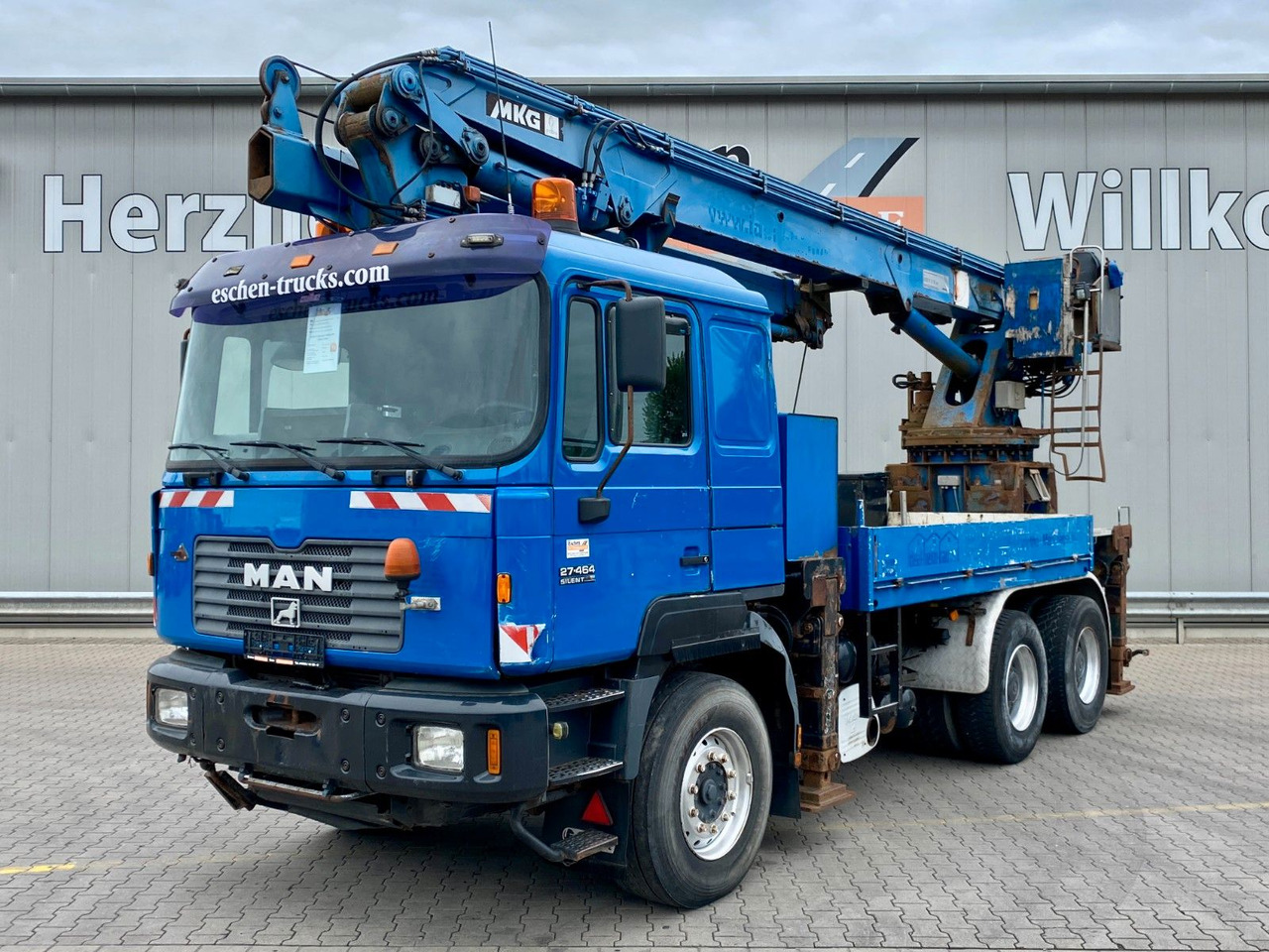 MAN 27.464 6x4 | MKG HMK 350a 2L*FUNK*Retarder*AHK MAN 27.464 6x4 | MKG HMK 350a 2L*FUNK*Retarder*AHK - شاحنة كرين: صور 1 MAN 27.464 6x4 | MKG HMK 350a 2L*FUNK*Retarder*AHK MAN 27.464 6x4 | MKG HMK 350a 2L*FUNK*Retarder*AHK - شاحنة كرين: صور 1