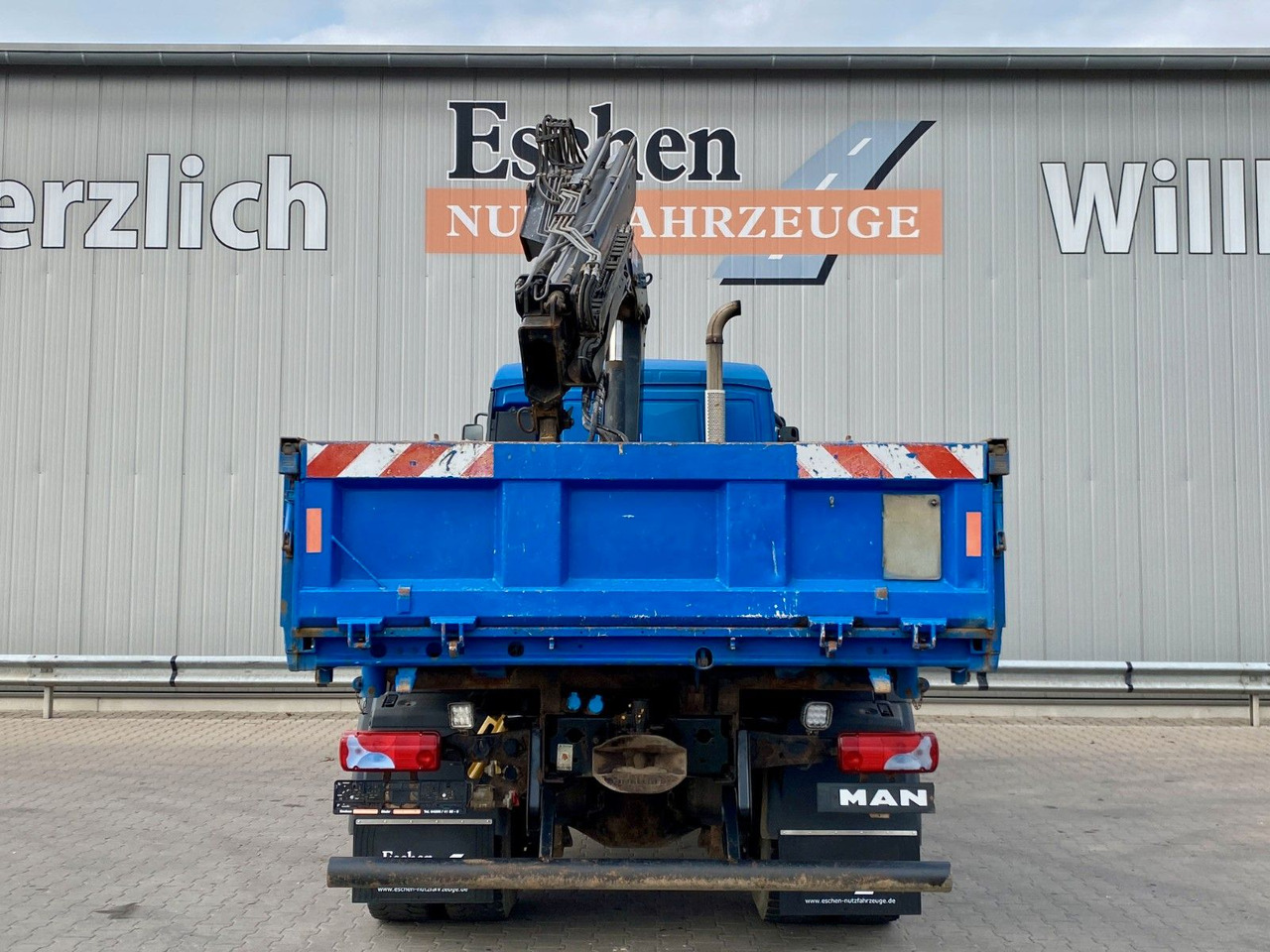 MAN TGA 18.360 4x4H BL*HIAB 122 BS-2*Dautel 3-Seiten - قلابات, شاحنة كرين: صور 5 MAN TGA 18.360 4x4H BL*HIAB 122 BS-2*Dautel 3-Seiten - قلابات, شاحنة كرين: صور 5