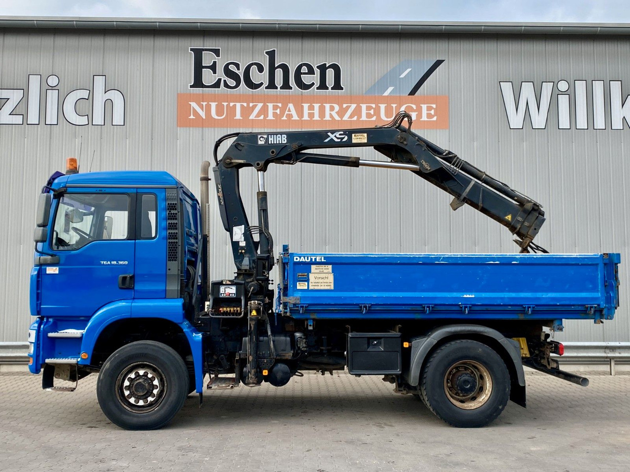 MAN TGA 18.360 4x4H BL*HIAB 122 BS-2*Dautel 3-Seiten - قلابات, شاحنة كرين: صور 3 MAN TGA 18.360 4x4H BL*HIAB 122 BS-2*Dautel 3-Seiten - قلابات, شاحنة كرين: صور 3